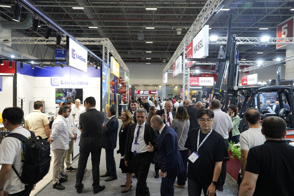 Türkiye’nin ilk iç lojistik fuarı, sektörü İstanbul’da buluşturdu