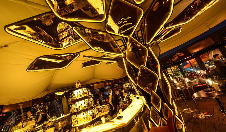 After Sunset’te Sonbaharı Isıtan Gecce: Oldies but Goldies