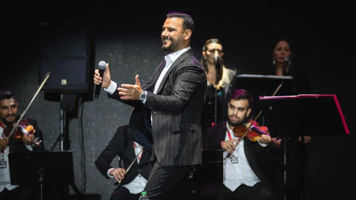 Alişan, Bingöl konserinde Gazzeliler için destek şarkısı söyledi