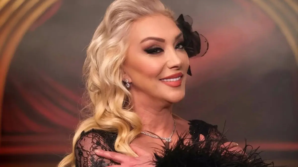 Sanatçı Güllü’nün cenazesi İstanbul’a gönderildi Sanatçı Güllü’nün cenazesi İstanbul’a gönderildi