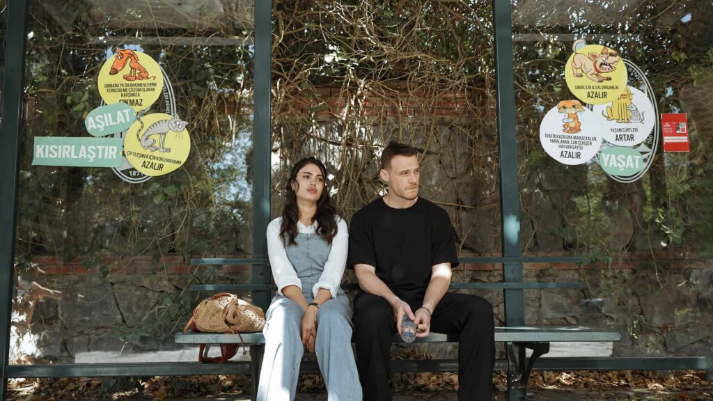 Çarpıntı 2. Bölüm Aras, Emre’ye gözdağı verdi! Hülya evi terk etti! Çarpıntı 2. Bölüm Aras, Emre’ye gözdağı verdi! Hülya evi terk etti!