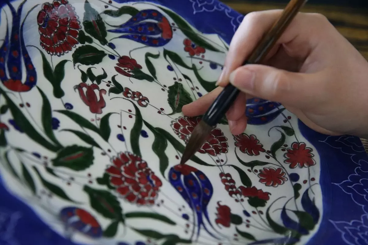 Tokatlı Genç Kadın Çinicilikte Usta Oldu