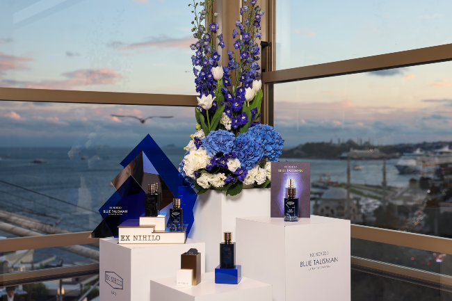 EX NIHILO’dan Yeni Blue Talisman Extrait de Parfum’e Özel Davet EX NIHILO’dan Yeni Blue Talisman Extrait de Parfum’e Özel Davet