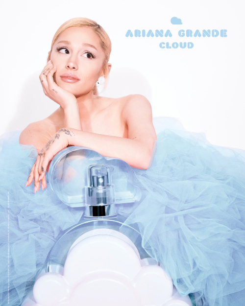 Ariana Grande’nin Ödüllü Parfümü ‘Cloud’ Boyner’de!
