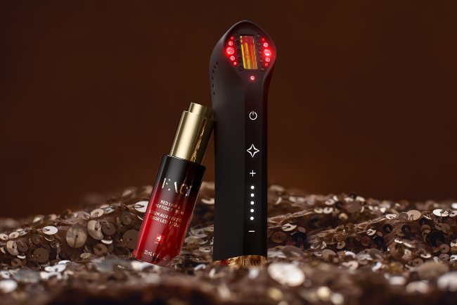 Yeni FAQ™ Red Light Peptide Serum İle LED Bakımınızın Gücünü Artırın!