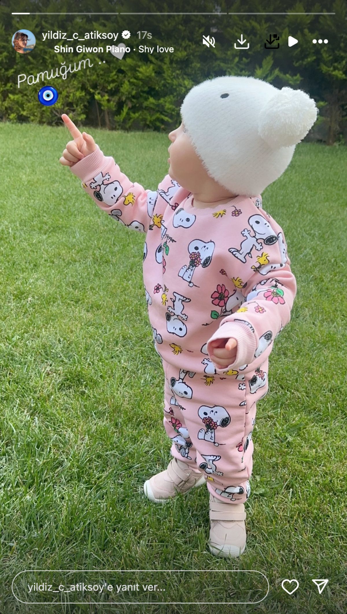 Yıldız Çağrı Atiksoy kızı Milena’nın son halini paylaştı! Görenler yorum yağdırdı