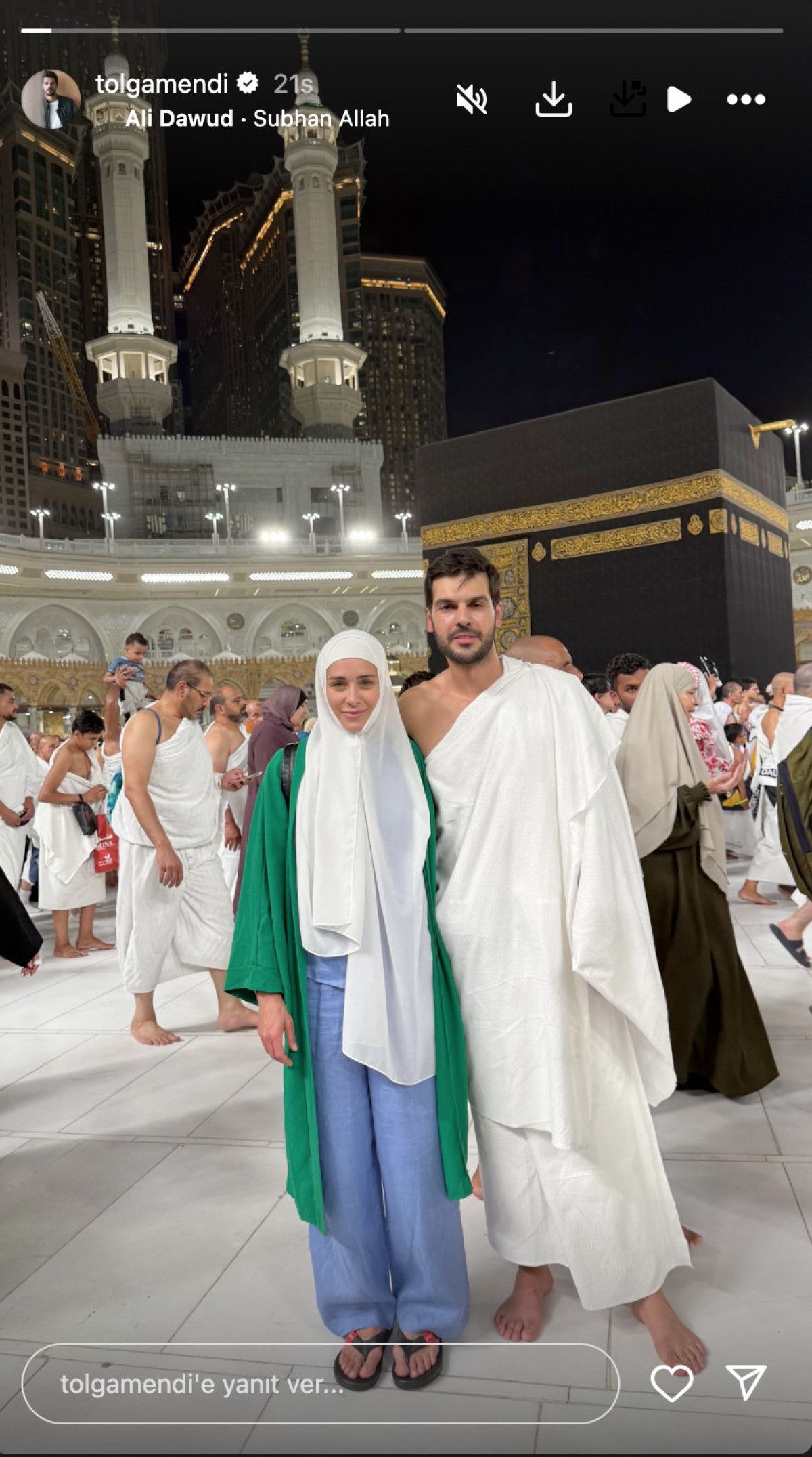 Başörtülü pozu gündem oldu! Survivor Damla Can umreye gitti Başörtülü pozu gündem oldu! Survivor Damla Can umreye gitti