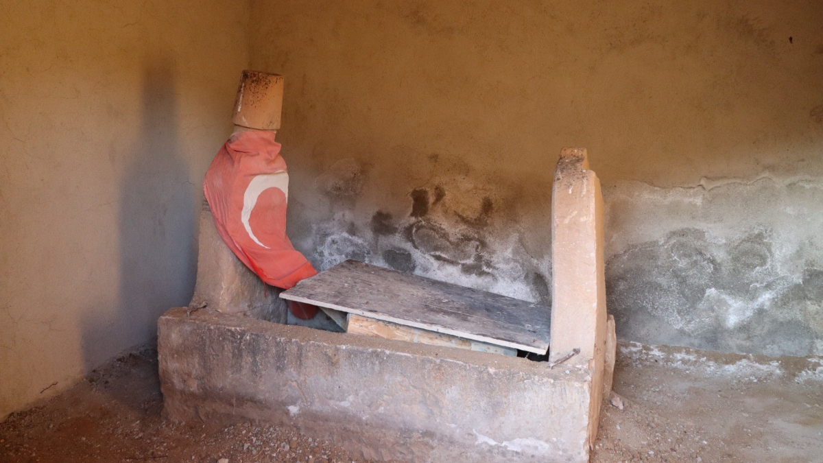 Erzurum’da şehit mezarlarına çirkin saldırı: Savcılık harekete geçti