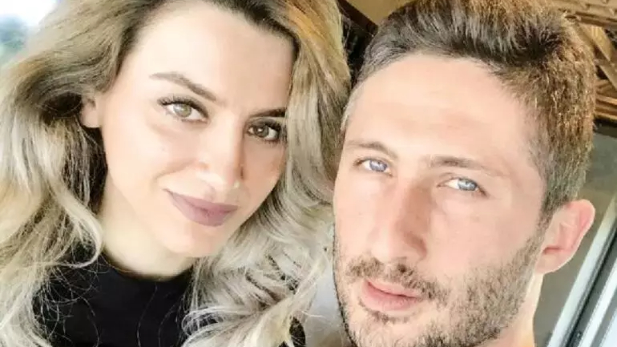 Sabri Sarıoğlu, boşanma iddialarına noktayı koydu Sabri Sarıoğlu, boşanma iddialarına noktayı koydu