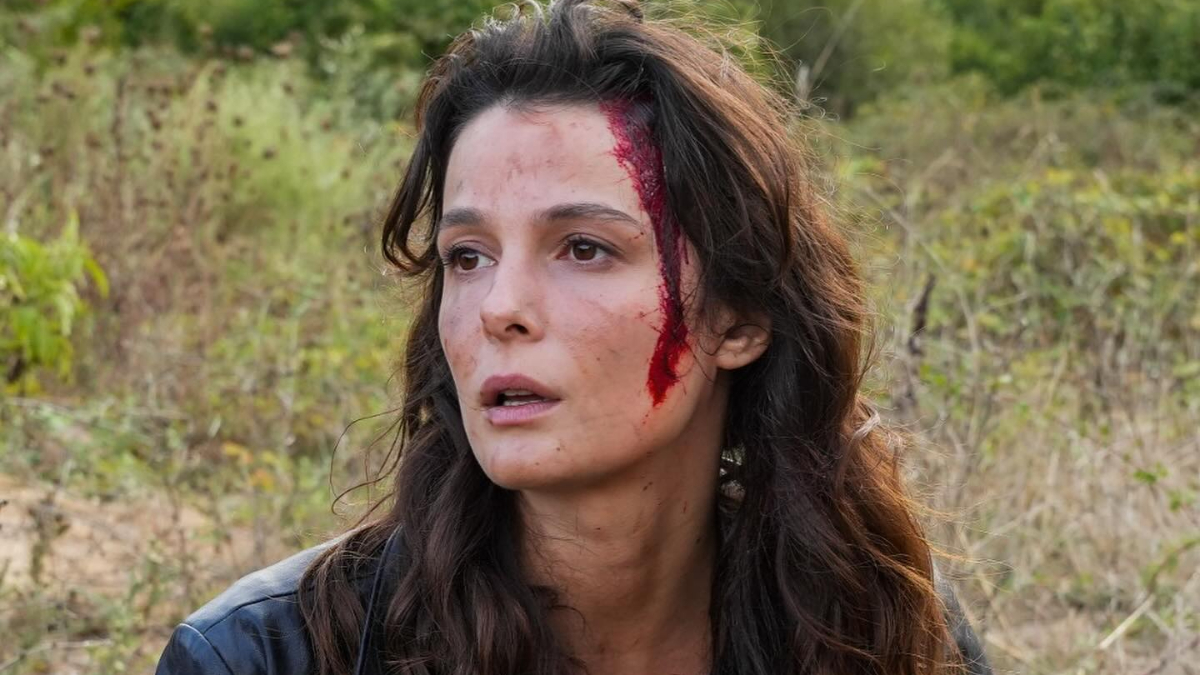 Büşra Develi aşka geldi! Sevgilisi Ralph Sason’la yeni poz Büşra Develi aşka geldi! Sevgilisi Ralph Sason’la yeni poz