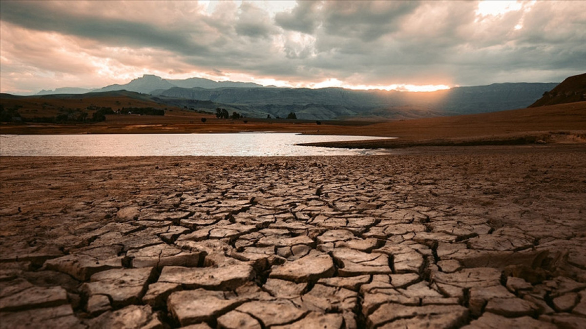 Türkiye’de yağış alarmı: 52 yılın en düşük seviyesi Türkiye’de yağış alarmı: 52 yılın en düşük seviyesi