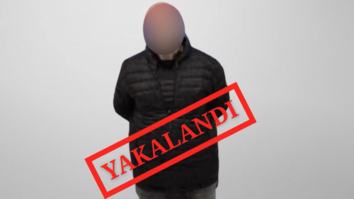 Kırmızı bültenle ve ulusal seviyede aranıyorlardı: 15 suçlu Türkiye’ye getirildi Kırmızı bültenle ve ulusal seviyede aranıyorlardı: 15 suçlu Türkiye’ye getirildi