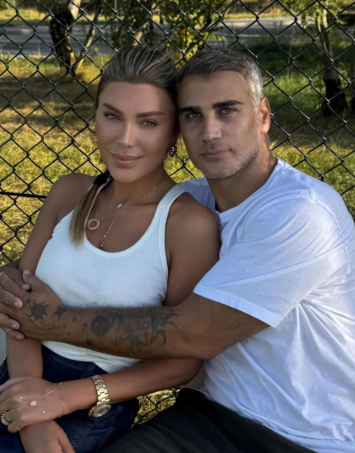 Evliliklerinin 11. yılını kutladılar! Doğuş, eşine aşkını haykırdı