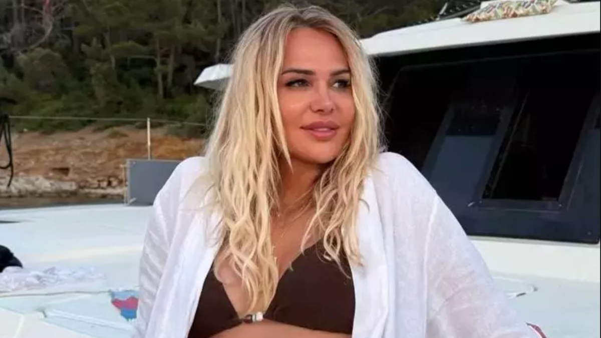 Nagihan Karadere’nin paylaşımı şaşırttı: ‘Gözü olanın gözü çıksın’