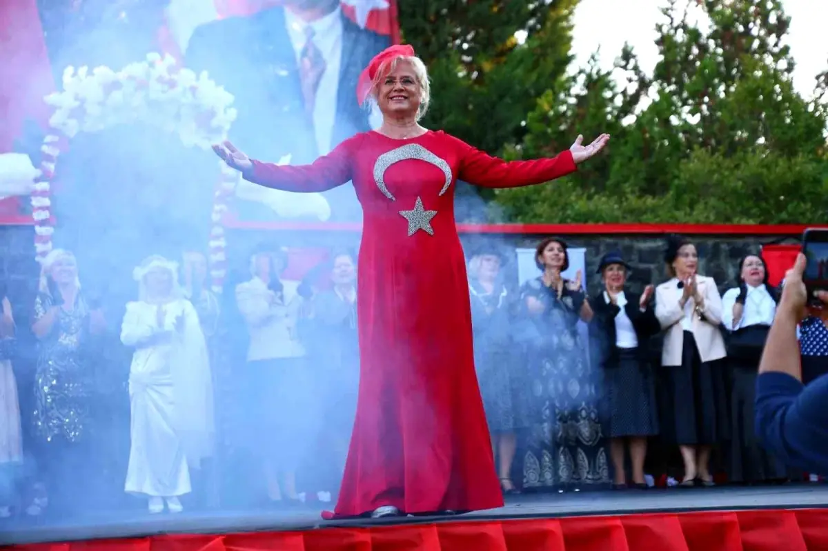 Elazığ’da 29 Ekim Coşkusu: Kadınlar Podyumda