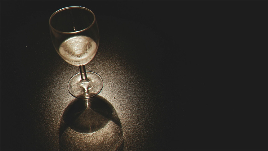 DSÖ: Alkol tüketimi kansere yol açan başlıca nedenlerden biri DSÖ: Alkol tüketimi kansere yol açan başlıca nedenlerden biri