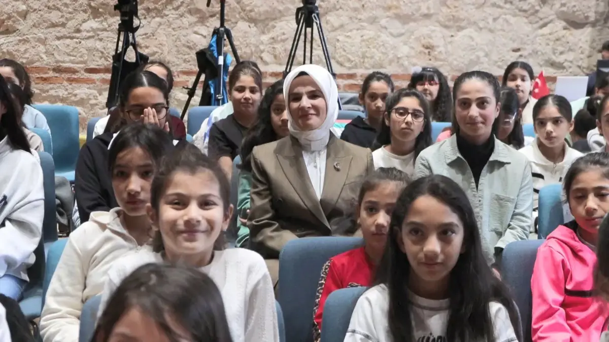 Dünya Kız Çocukları Günü’nde Eğitim Vurgusu