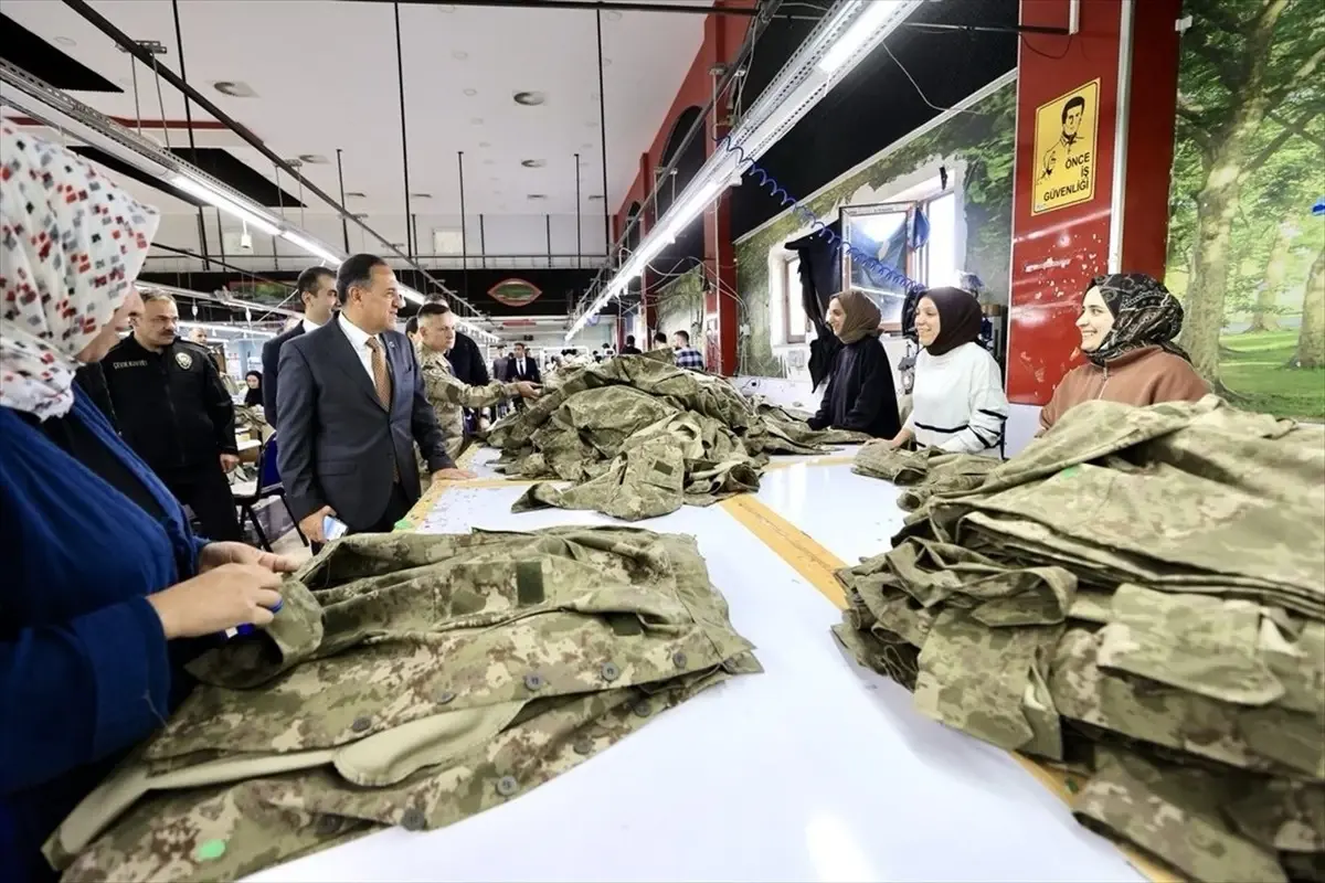 Bingöl Valisi Usta, Solhan Tekstil Atölyesini Ziyaret Etti