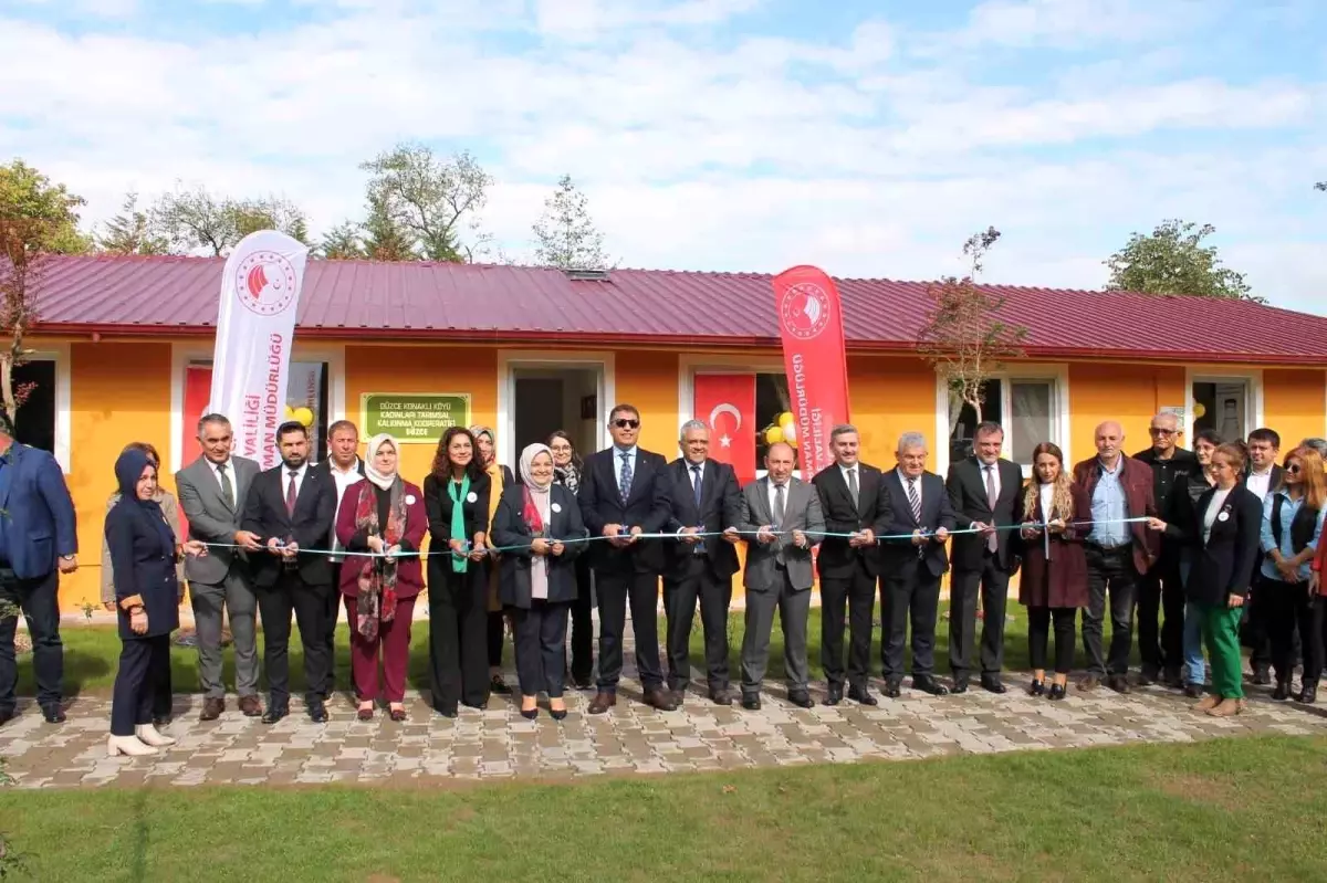 Düzce’de Kadın Üreticilerden Tarımsal Kalkınma Kooperatifi Açılışı Düzce’de Kadın Üreticilerden Tarımsal Kalkınma Kooperatifi Açılışı