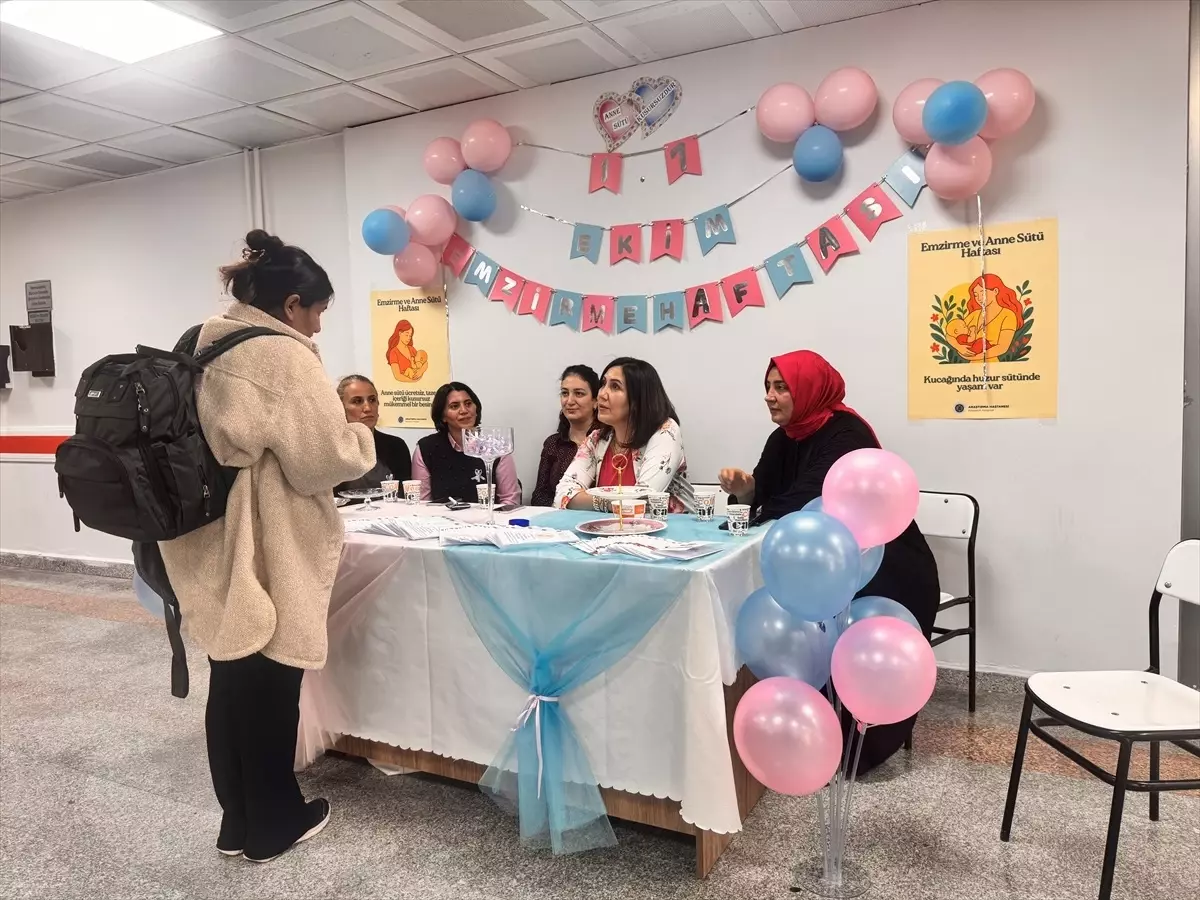 Anne Sütünün Önemi Aktivite ile Vurgulandı Anne Sütünün Önemi Aktivite ile Vurgulandı