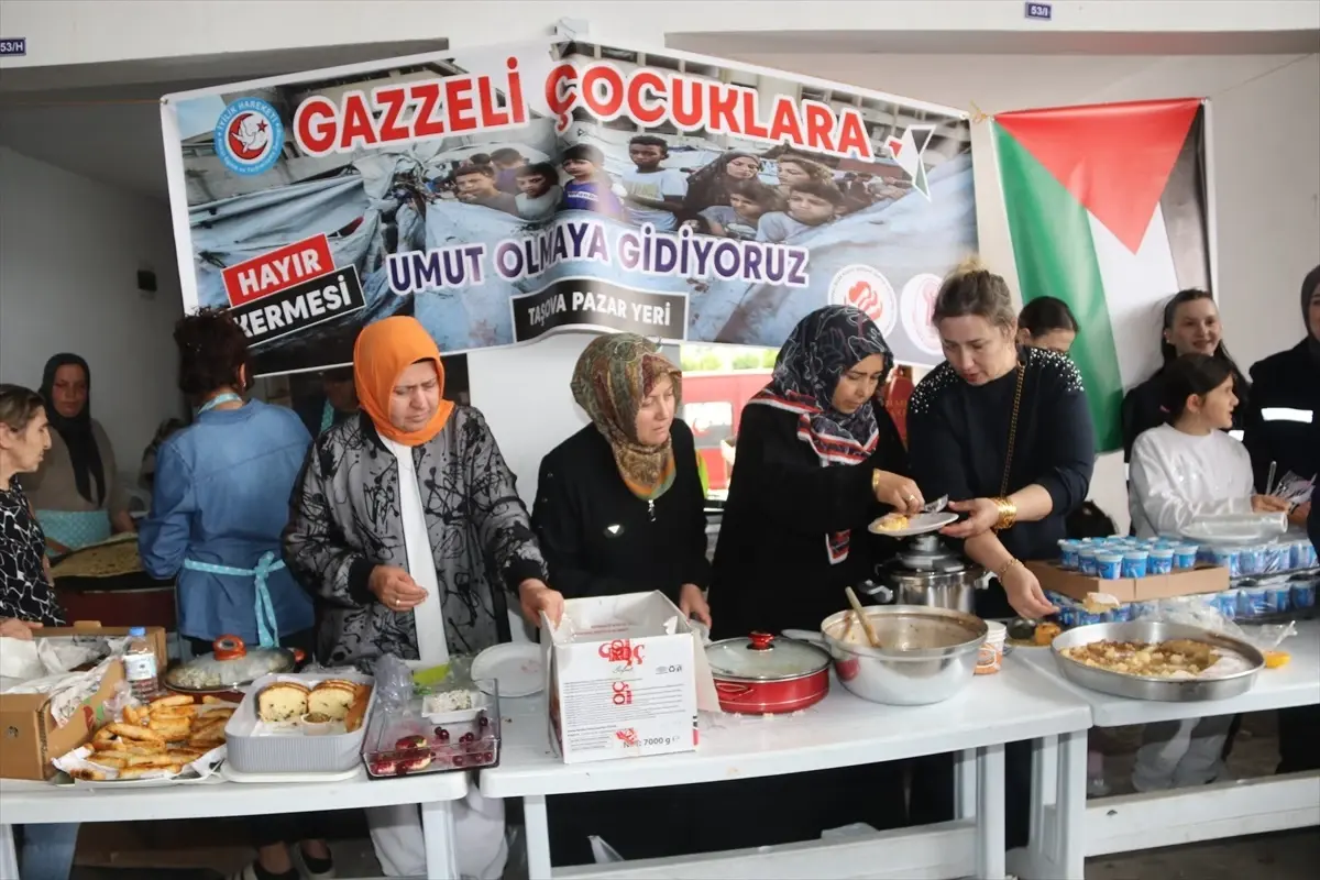 Taşova’da Gazzeli Çocuklar İçin Yardım Kermesi Düzenlendi
