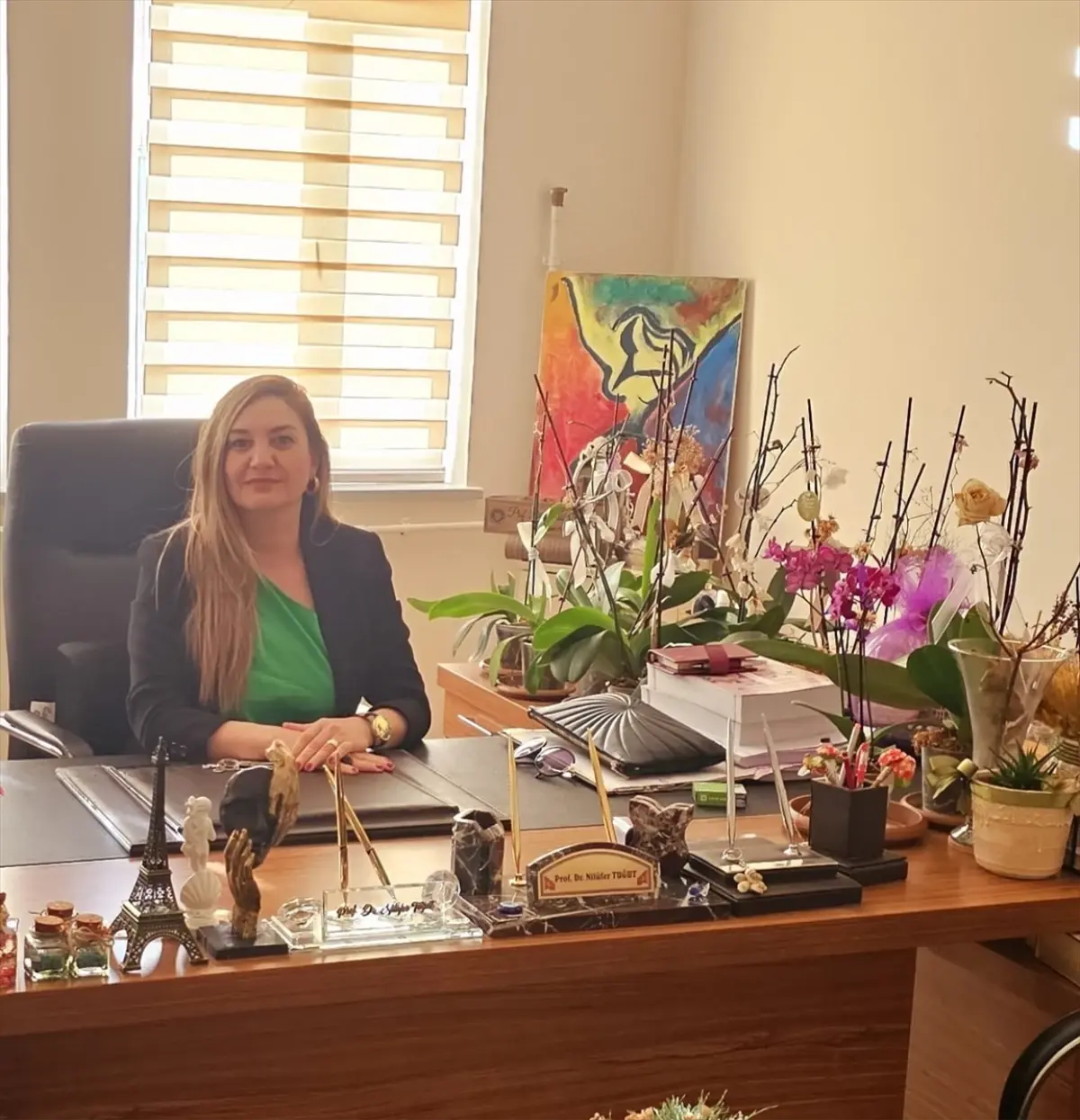 Bebeği Gündüz ve Gece Emzirmek Gerekiyor