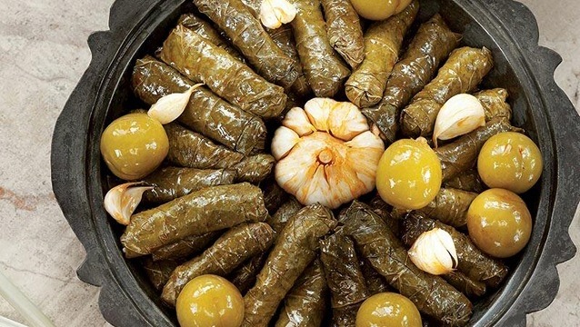 Anadolu Vegan: 444 Tarifle Bitkisel Mutfak Mirası