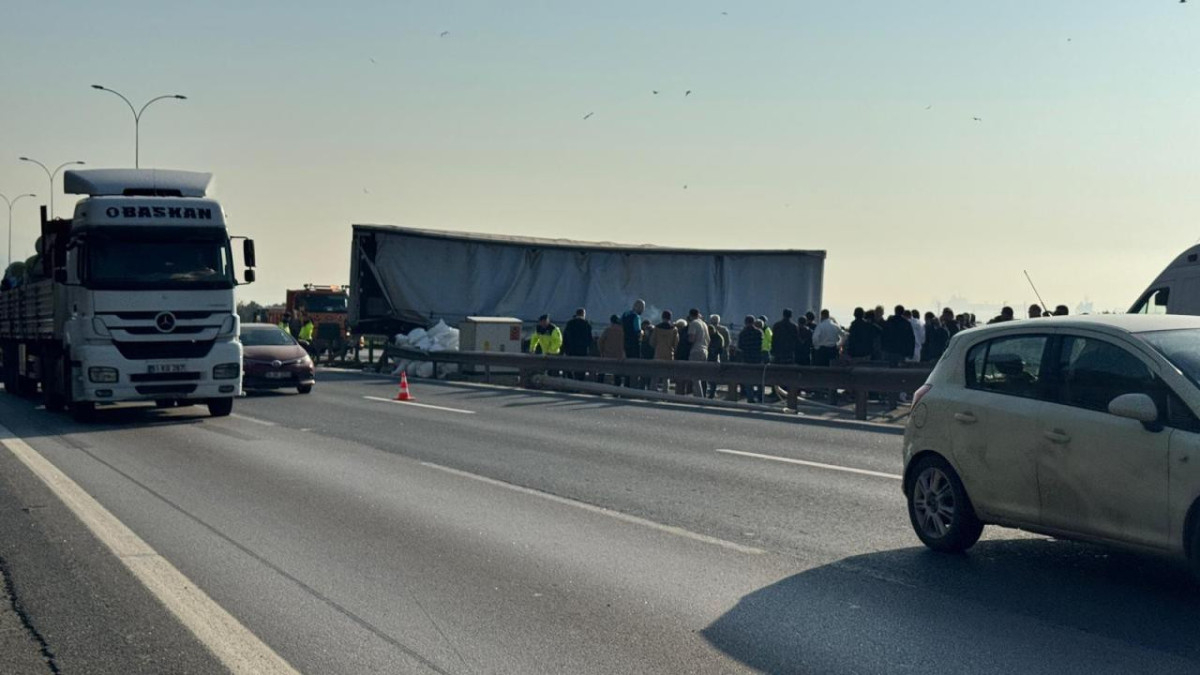 Anadolu Otoyolu’nun Ankara İstikameti Ulaşıma Kapandı