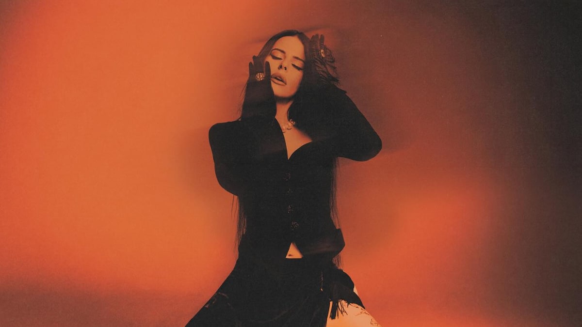 Simge Sağın’dan Kazım Koyuncu’ya Dair Unutulmaz Anı Simge Sağın’dan Kazım Koyuncu’ya Dair Unutulmaz Anı