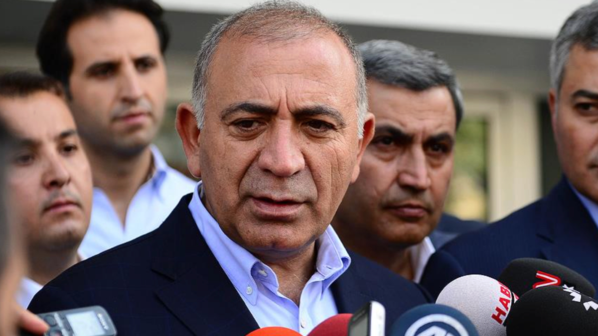 Gürsel Tekin’den Kılıçdaroğlu’na Destek Açıklamaları Gürsel Tekin’den Kılıçdaroğlu’na Destek Açıklamaları