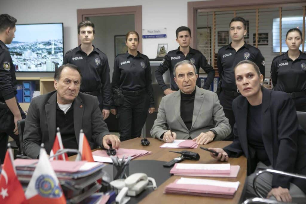 Arka Sokaklar 728. Bölümde Gerilim Artıyor Arka Sokaklar 728. Bölümde Gerilim Artıyor