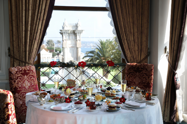 Yılbaşı Coşkusu, Çırağan Palace Kempinski İstanbul’da… Yılbaşı Coşkusu, Çırağan Palace Kempinski İstanbul’da…