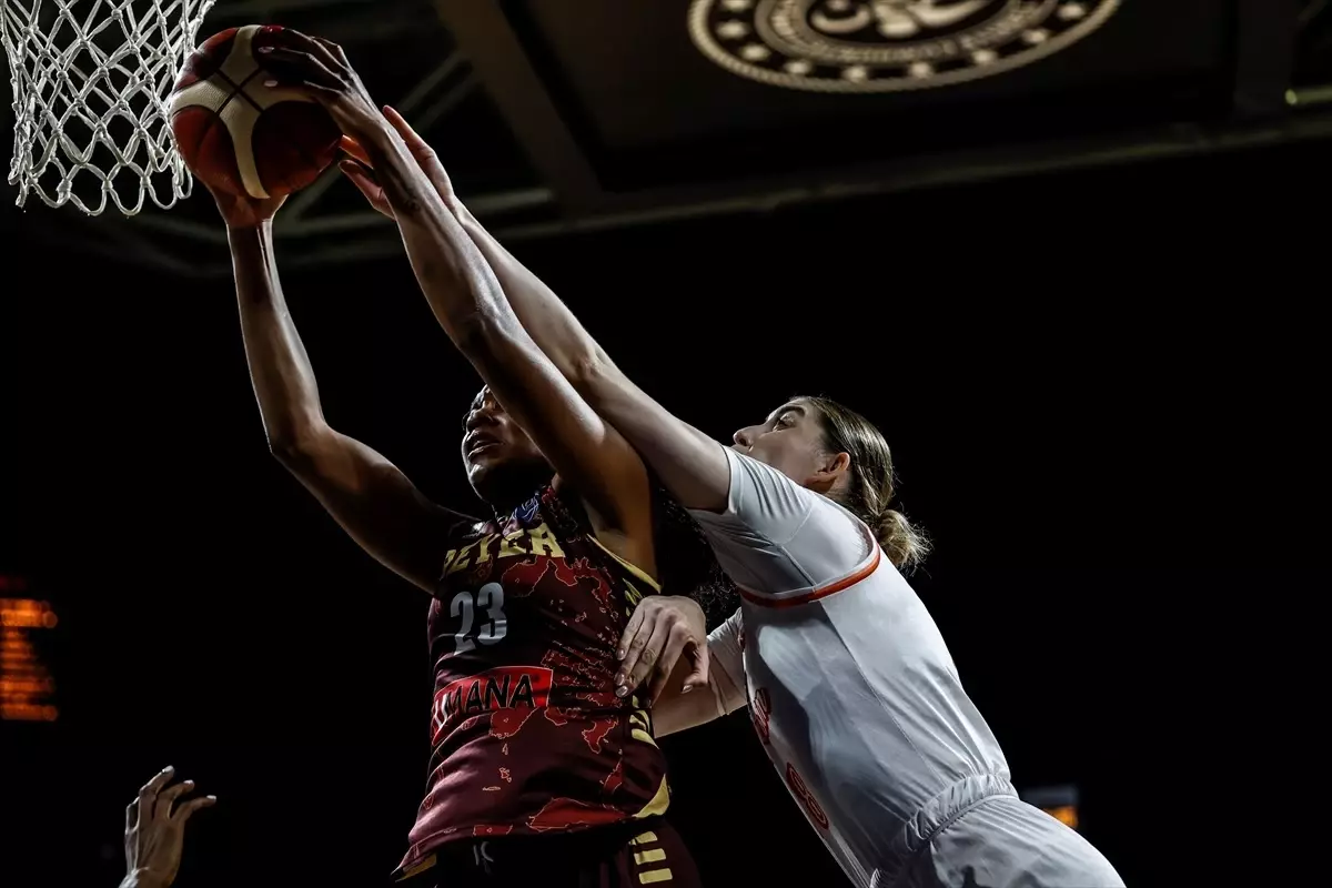 ÇİMSA ÇBK Mersin, Umana Reyer Venezia’yı Yendi ÇİMSA ÇBK Mersin, Umana Reyer Venezia’yı Yendi