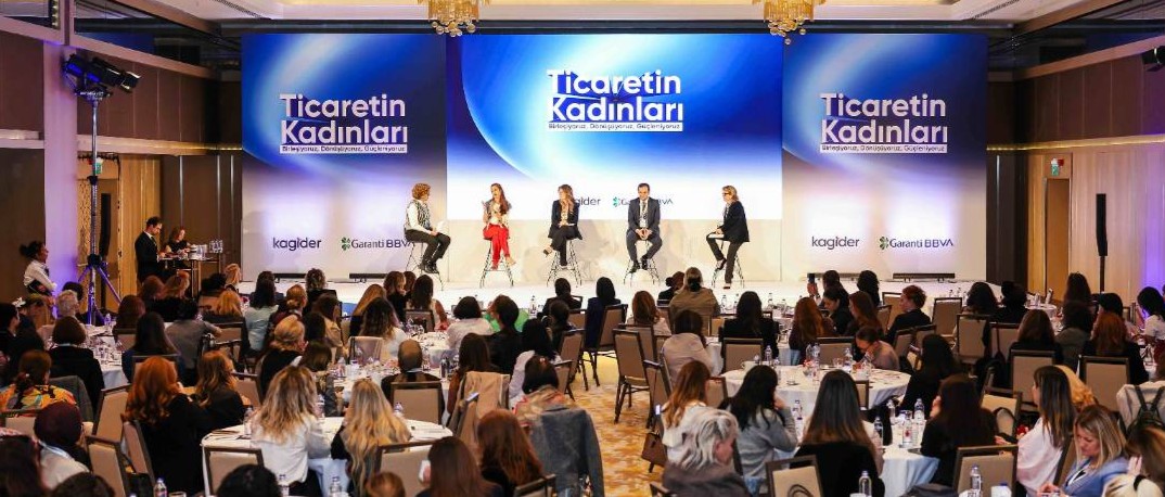 Kadın Girişimciler İstanbul’da Bir Araya Geldi