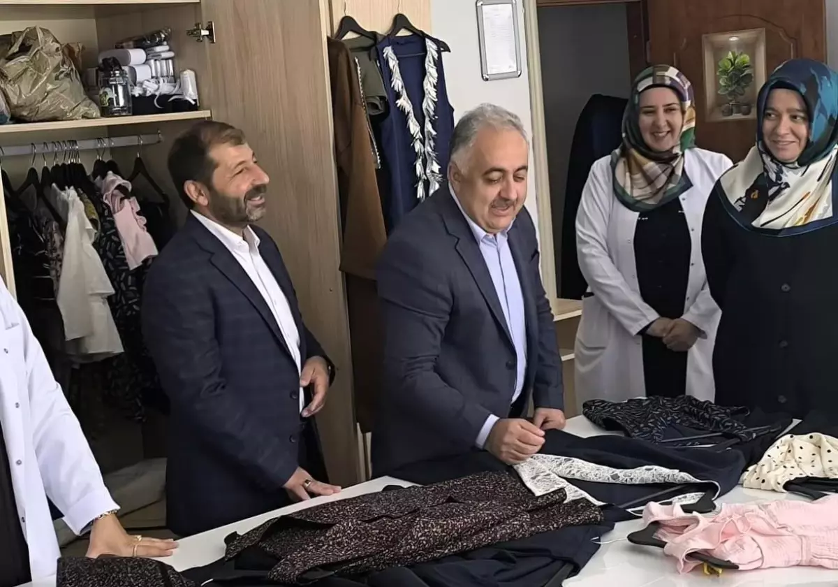 İyilik Atölyeleri ile Sosyal Sorumluluk Faaliyetleri Devam…