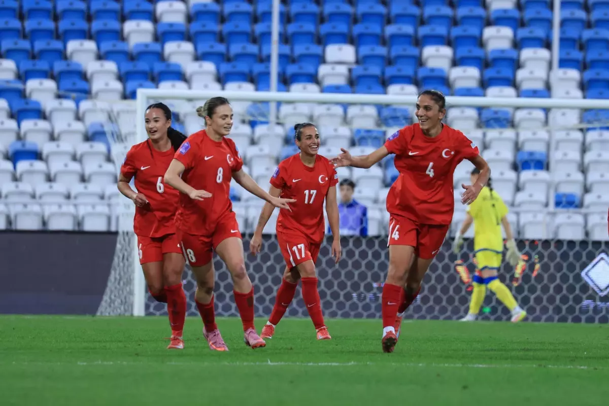 Kadın A Milli Takımı Rövanş İçin İzmir’e Geliyor Kadın A Milli Takımı Rövanş İçin İzmir’e Geliyor