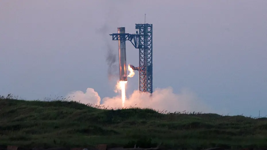 SpaceX’in Starship güçlendirici testi başarısızlıkla…
