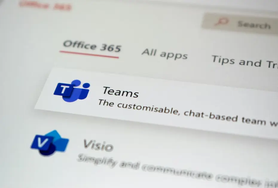 Microsoft Teams, çalışanların konumunu yöneticilere…